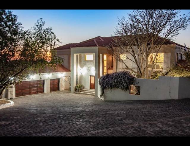 4 BEDROOM HOUSE FOR SALE IN BEAULIEU